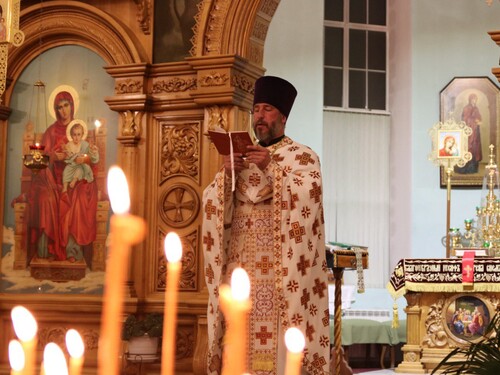 Божественная литургия в честь праздника Светлой Пасхи