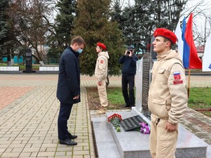 Светлая память погибшим в вооружённом конфликте в Чеченской республике