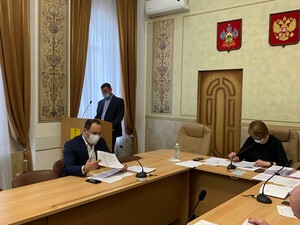 Заседание постоянных комиссий районного Совета