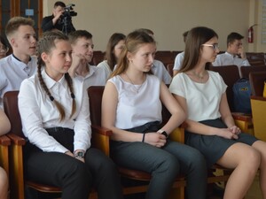 Молодой депутат районного Совета провел беседу для девятиклассников