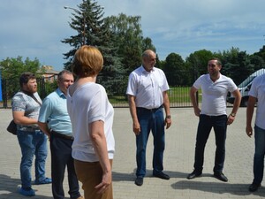 Экскурсия депутатов района в спортивный комплекс «Молодость»