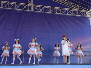 Праздничный концерт организовали в День защиты детей для жителей и гостей района