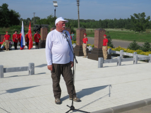 В селе Новомихайловском прошел торжественный памятный митинг