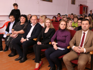 Сегодня в п. Красносельском состоялся отчетный благотворительный концерт «Теплом и духом сильны - лучшие люди страны!»