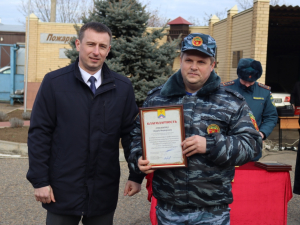 В Кропоткине состоялось торжественное мероприятие в честь Дня МЧС России