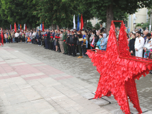 Торжественный митинг в честь Дня Победы.