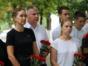 В День солидарности в борьбе с терроризмом в Гулькевичском районе прошло памятное мероприятие.