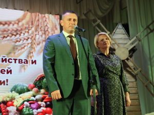 С Днем сельского хозяйства и перерабатывающей промышленности!