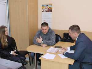 Александр Шишикин провёл очередной личный приём жителей района.
