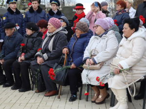 Памяти павших будьте достойны! 