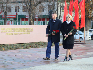 Сегодня мы отмечаем важный и значимый праздник — День героев Отечества.