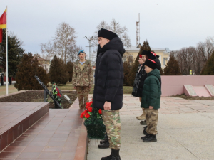 Сегодня в КДЦ «Лукоморье» состоялось торжественное открытие месячника оборонно-массовой работы на территории Гулькевичского района. 