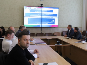 Сегодня состоялась рабочая встреча с работодателями, привлекающими иностранную рабочую силу на территории нашего района.