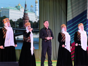 Сегодня в КДЦ «Лукоморье» состоялось мероприятие «Верю в вас, люди», посвященное памяти Николая Кондратенко. Поводом для этой встречи послужила краевая передвижная выставка «Верю в Вас, люди», которая открылась на территории района 3 февраля.