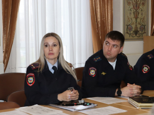 Сегодня под председательством Александра Власова состоялось расширенное заседание антинаркотической комиссии Краснодарского края.   