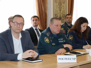 Сегодня прошло заседание Антитеррористической комиссии и Оперативного штаба региона под председательством Вениамина Кондратьева в режиме ВКС. 