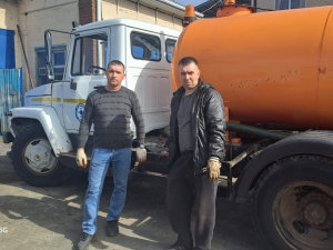 Поздравляю с профессиональным праздником работников торговли, бытового обслуживания населения и жилищно-коммунального хозяйства!