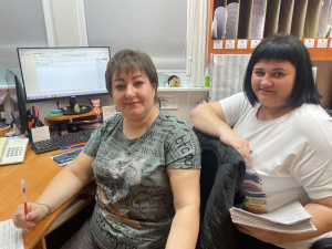 Поздравляю с профессиональным праздником работников торговли, бытового обслуживания населения и жилищно-коммунального хозяйства!