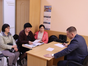 Прием жителей муниципалитета провел Александр Шишикин 