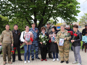 Сегодня на аллее боевой славы в г.Гулькевичи состоялось открытие мемориала в память погибшим участникам специальной военной операции. 