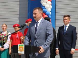 Сегодня в с. Николенском состоялось торжественное открытие пожарного депо, которая станет надежной защитой для 18 населенных пунктов.