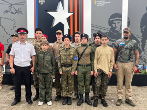 Хвала и честь героям страны