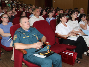 Сегодня состоялось расширенное заседание КДН