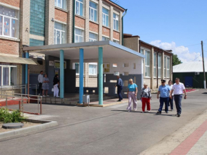 Строительство и ремонт социальных объектов на контроле
