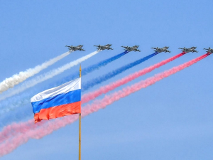  Поздравляю жителей и гостей района с праздником