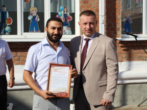 Первые звонки открыли начало нового учебного года в школах.