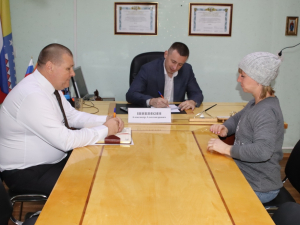  Глава района Александр Шишикин провёл выездной прием  в пос. Комсомольском