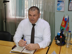  Глава района Александр Шишикин провёл выездной прием  в пос. Комсомольском
