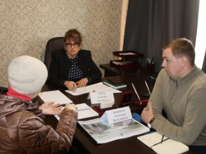Временно исполняющий полномочия главы района Светлана Юрова провела выездной прием жителей Союза Четырёх хуторов.