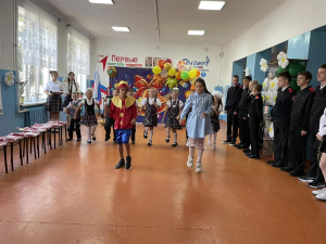 Сегодня в школах нашего района прозвенел первый звонок — и начался новый учебный год! 
