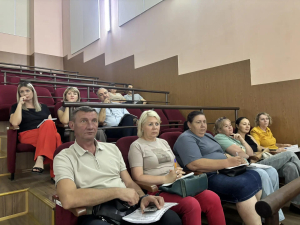 Сегодня в КДЦ «Лукоморье» состоялся обучающий семинар с руководящим составом участков избирательных комиссий.